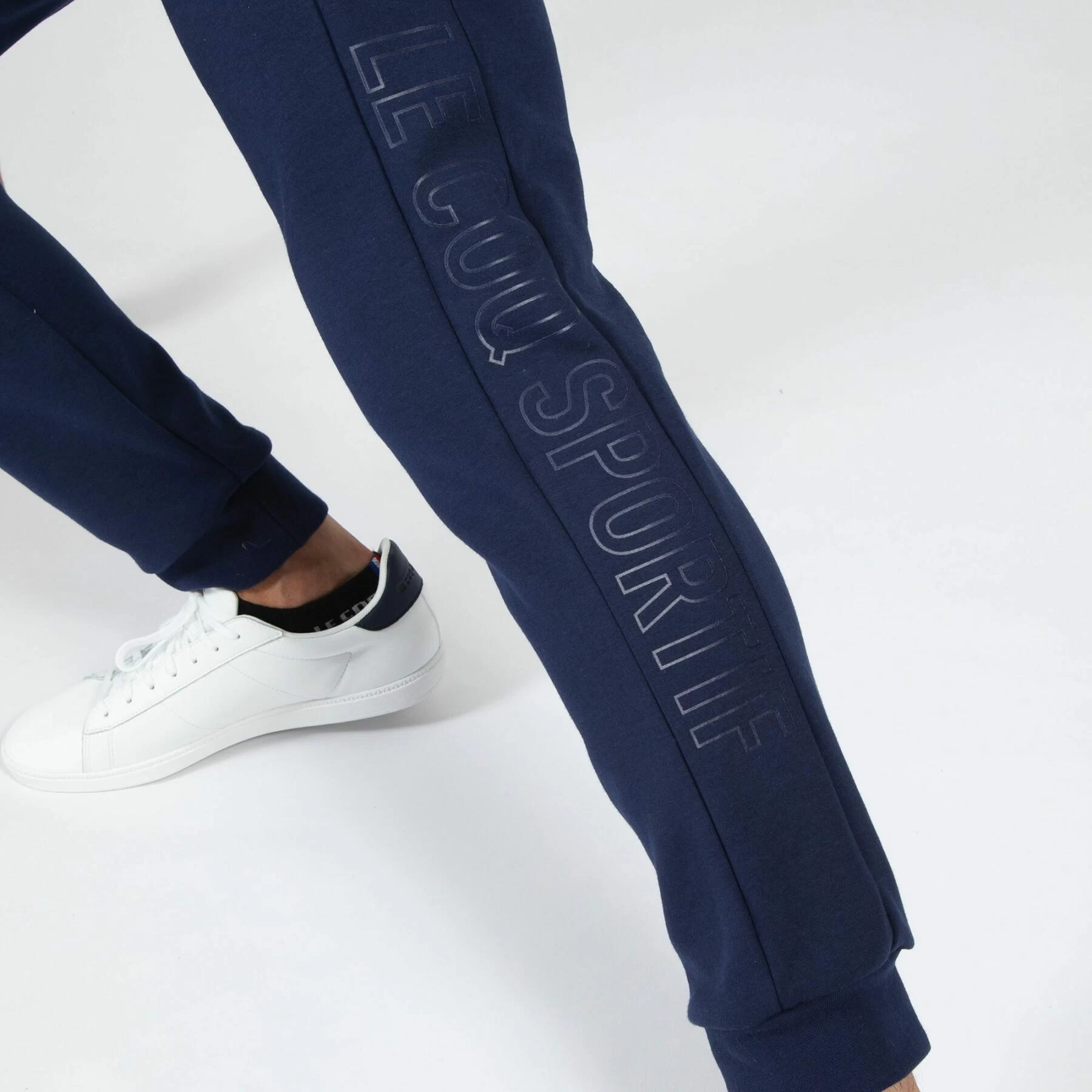 Pantalon Le Coq Sportif Saison 2 Regular N°1 10 Pantalon Le Coq Sportif Saison 2 Regular N°1 – Image 8