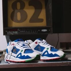 Baskets Le Coq Sportif R1000 Italie 82 -Le Coq Sportif.fr le coq sportif 2220954 2